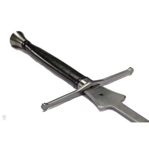 Fechtfeder für Fechtturniere mit Glockenform-Klinge, Spitze zurückgekrümmt